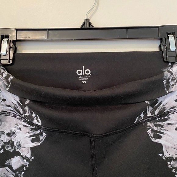 🥳HP🥳ALO High Wasted Leggings (Dark Crystal) - Picture 3 of 6